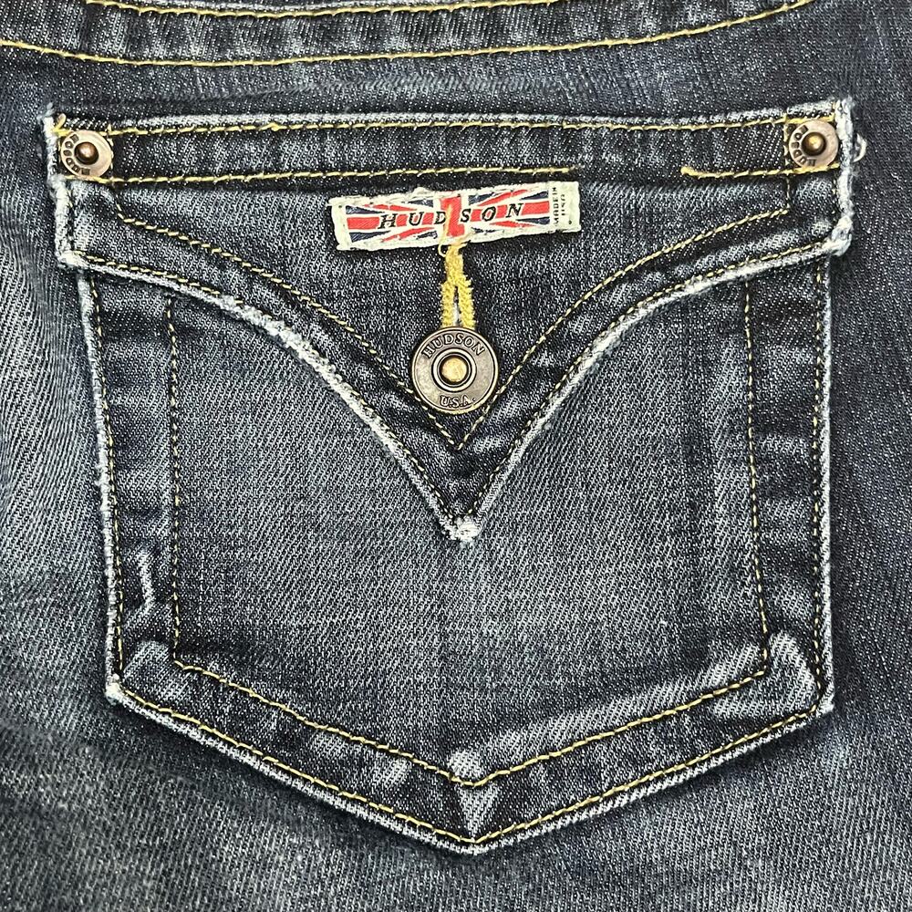 HUDSON Beth Mid Rise, Baby Bootcut Jean with Back Flap Pockets Size 28 - Picture 6 of 11